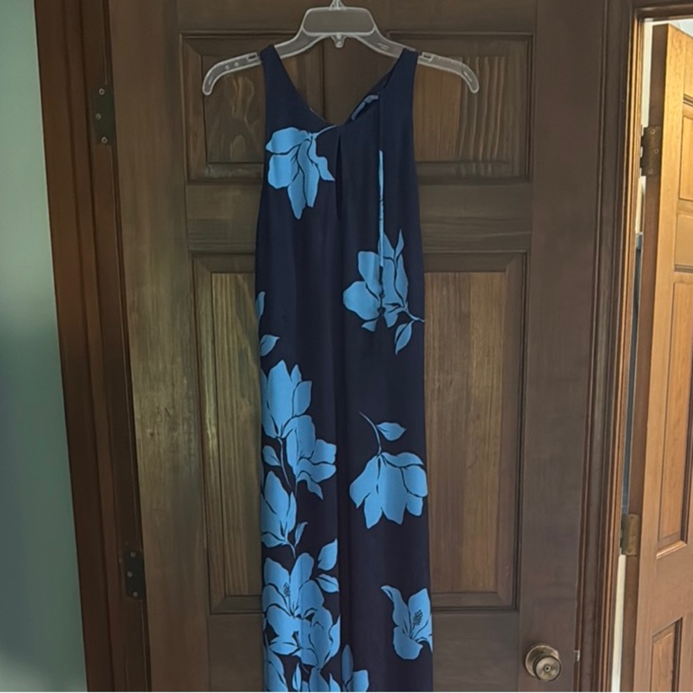Tommy Bahama Blue Maxi Dress with Elegant Flow